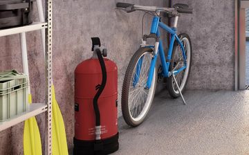 Can You Escape Bike Garage 2 Game Screenshot