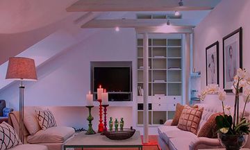 Modern Attic House Escape Game Screenshot