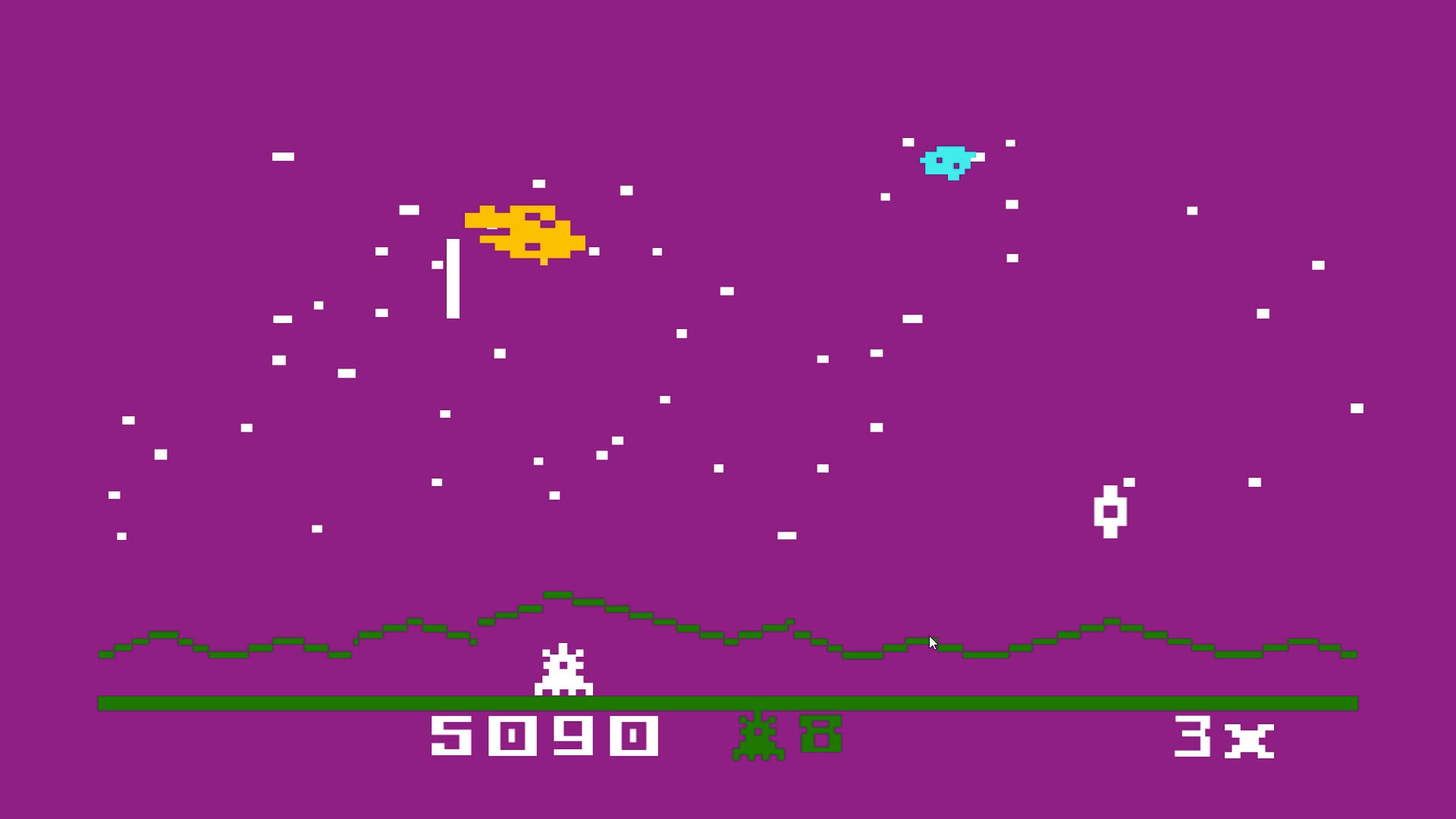 ASTROSMASH 1981 Game Screenshot