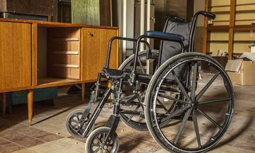 Escape From Sanatorium DuBasil Game Screenshot