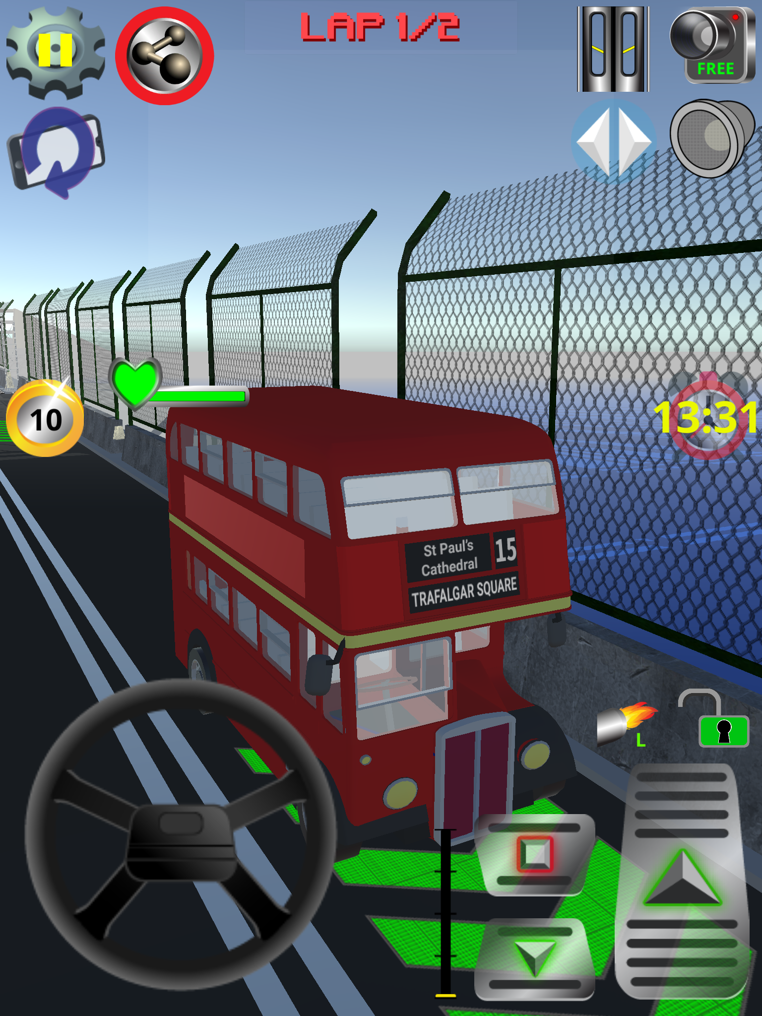 Vintage Bus Go Game Screenshot