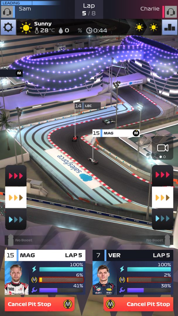 Screenshot of F1 Clash - Car Racing Manager