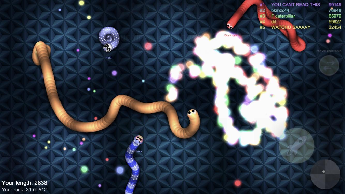 Screenshot of Slither worm vs Venom snake