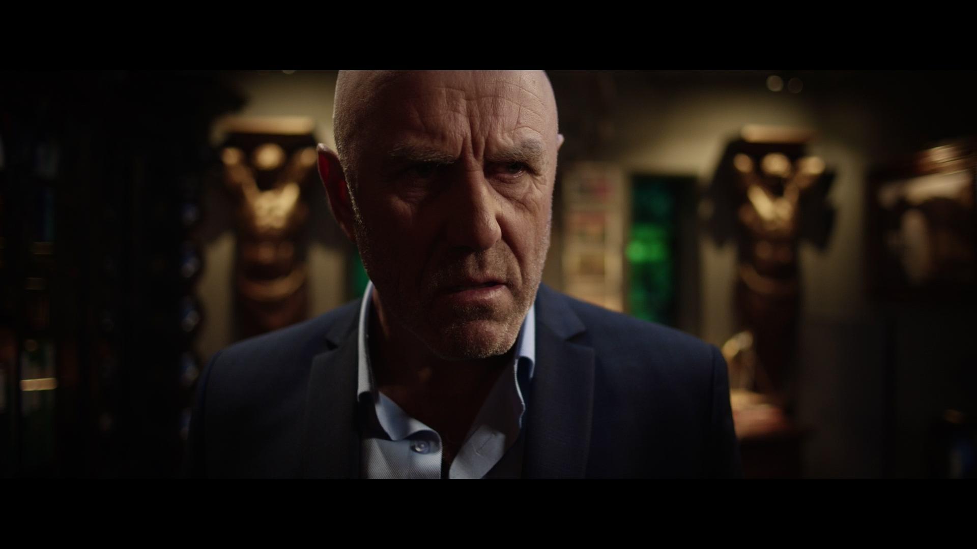 She Sees Red - Interactive Thriller Game Screenshot