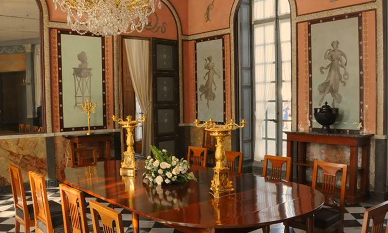 Chateau De Malmaison Escape 게임 스크린샷