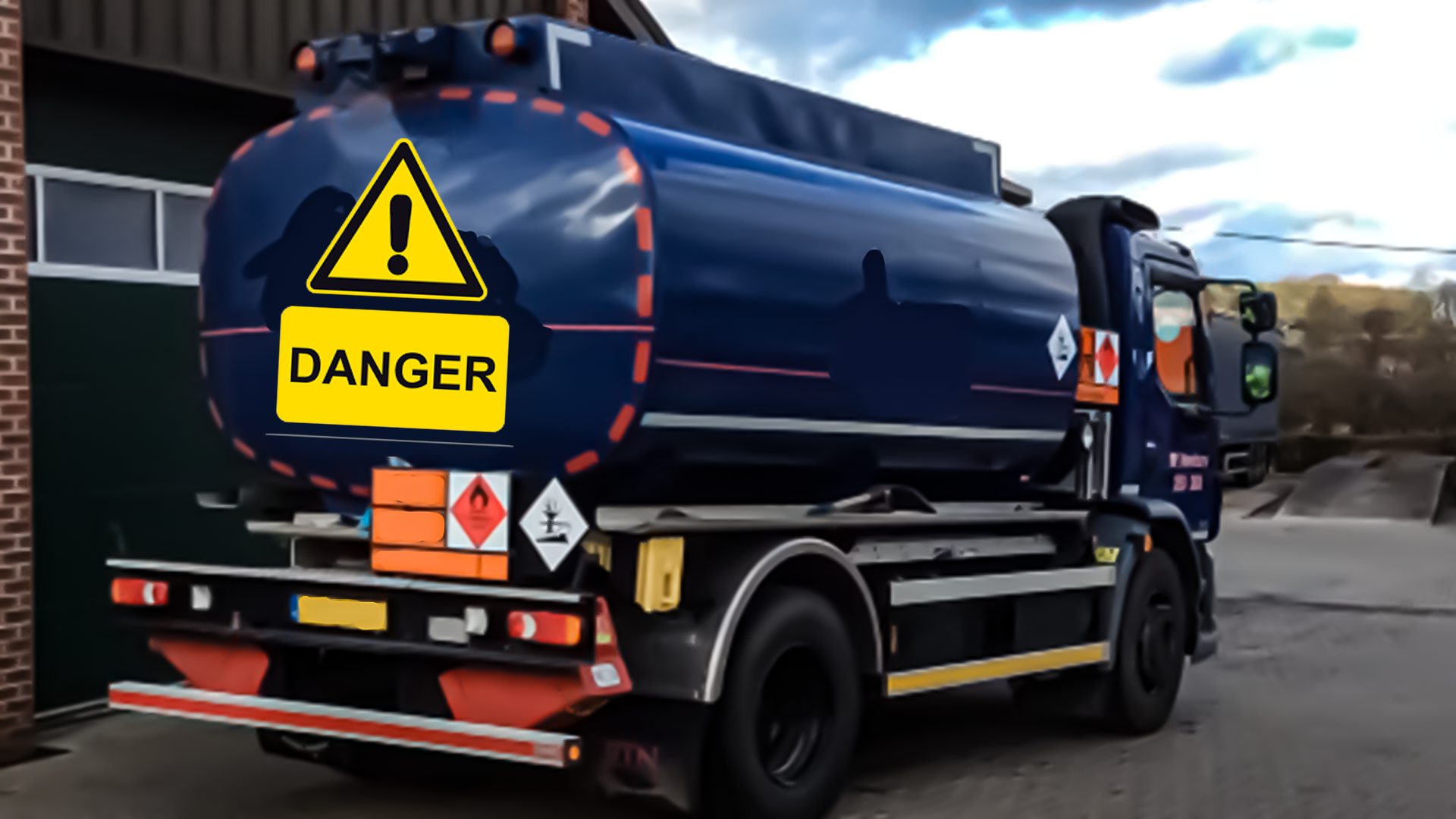 Screenshot of US Oil Tanker Sim:Truck Games