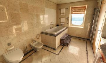 Escape From Coastwise Ship Game Screenshot