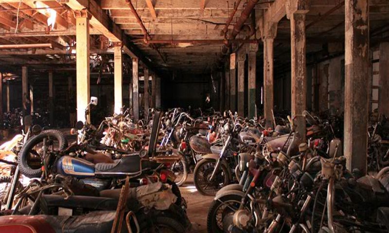 Screenshot of Motorcycle Graveyard Escape