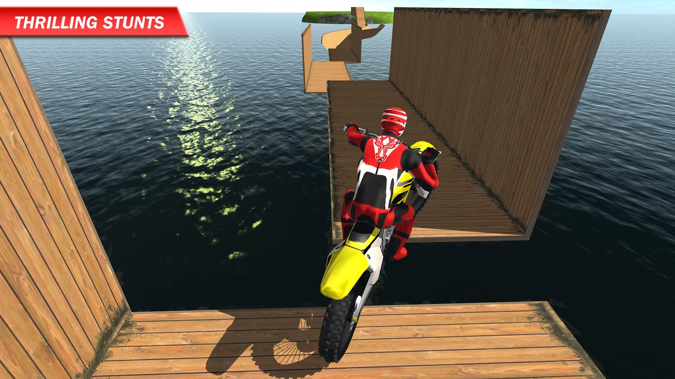 Racing on Bike Game Screenshot