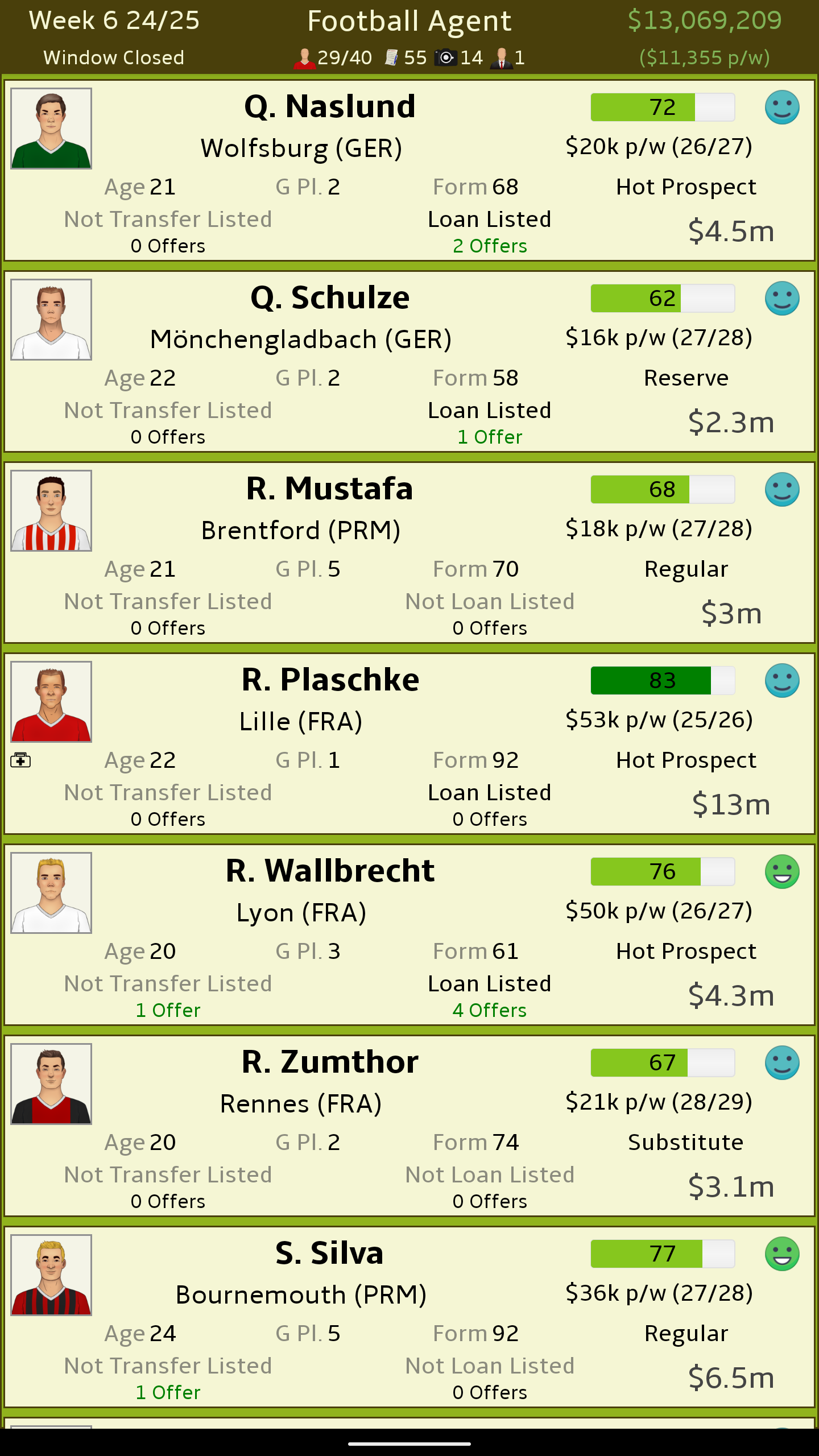 Football Agent Game Screenshot