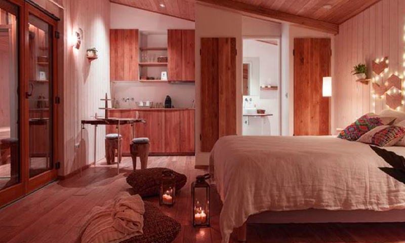 Golden Oak Tree House Escape Game Screenshot