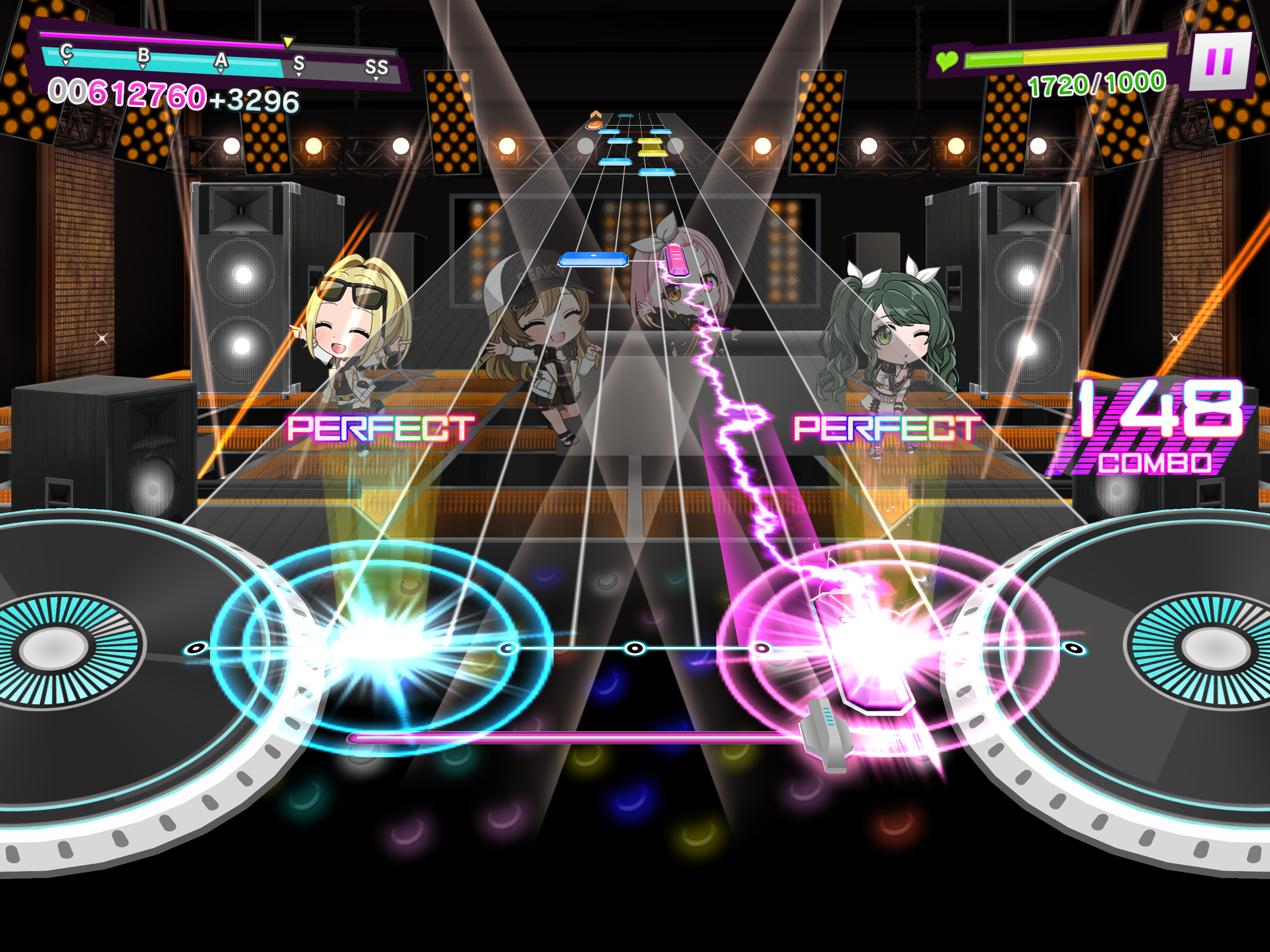 D4DJ GROOVY MIX D4U EDITION ภาพหน้าจอเกม