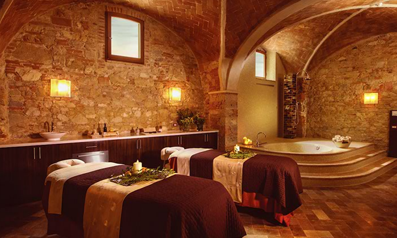 Castello Casole Hotel Escape Game Screenshot