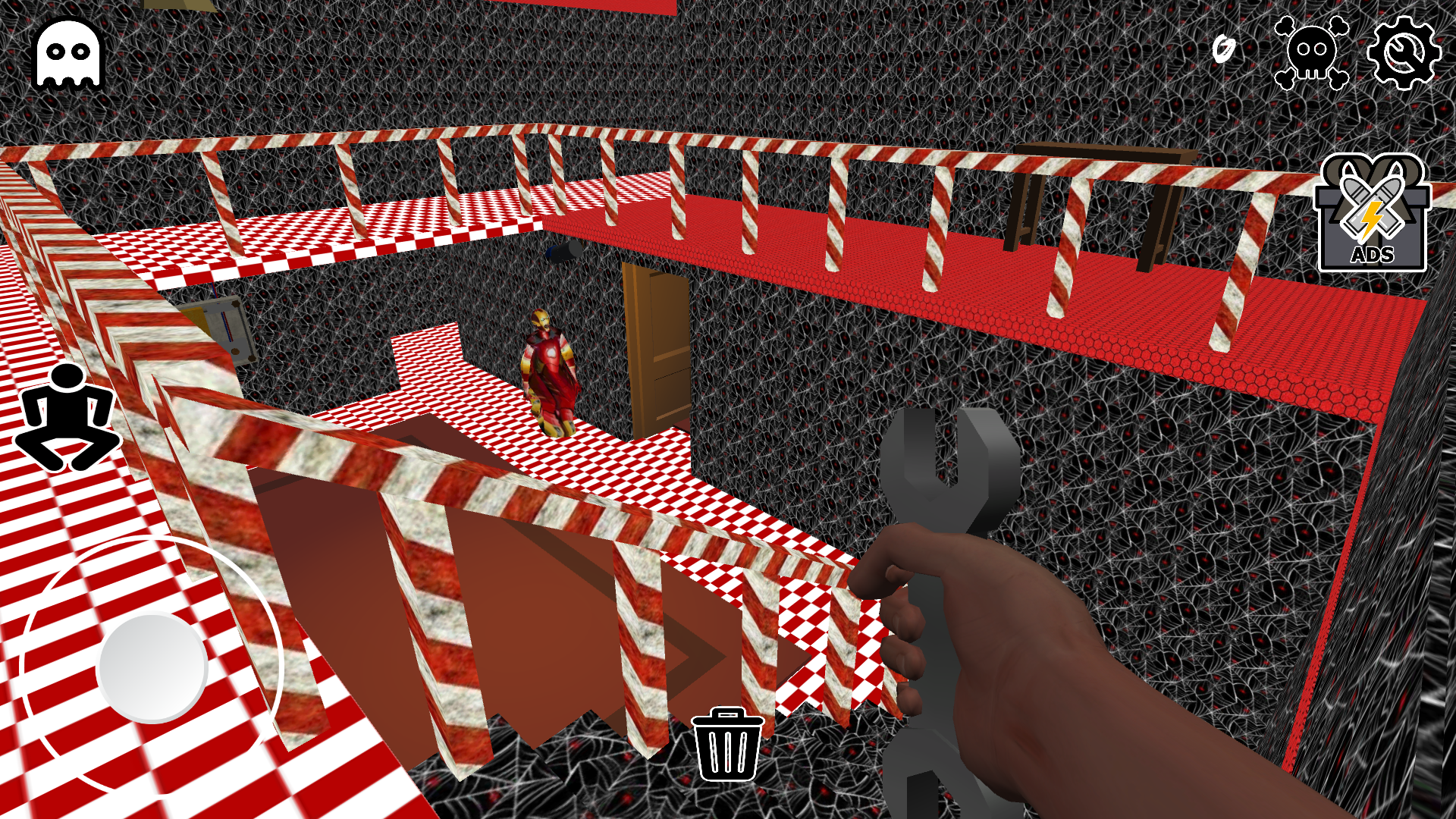 Screenshot 4 of Spider Granny Iron Horror Mod 