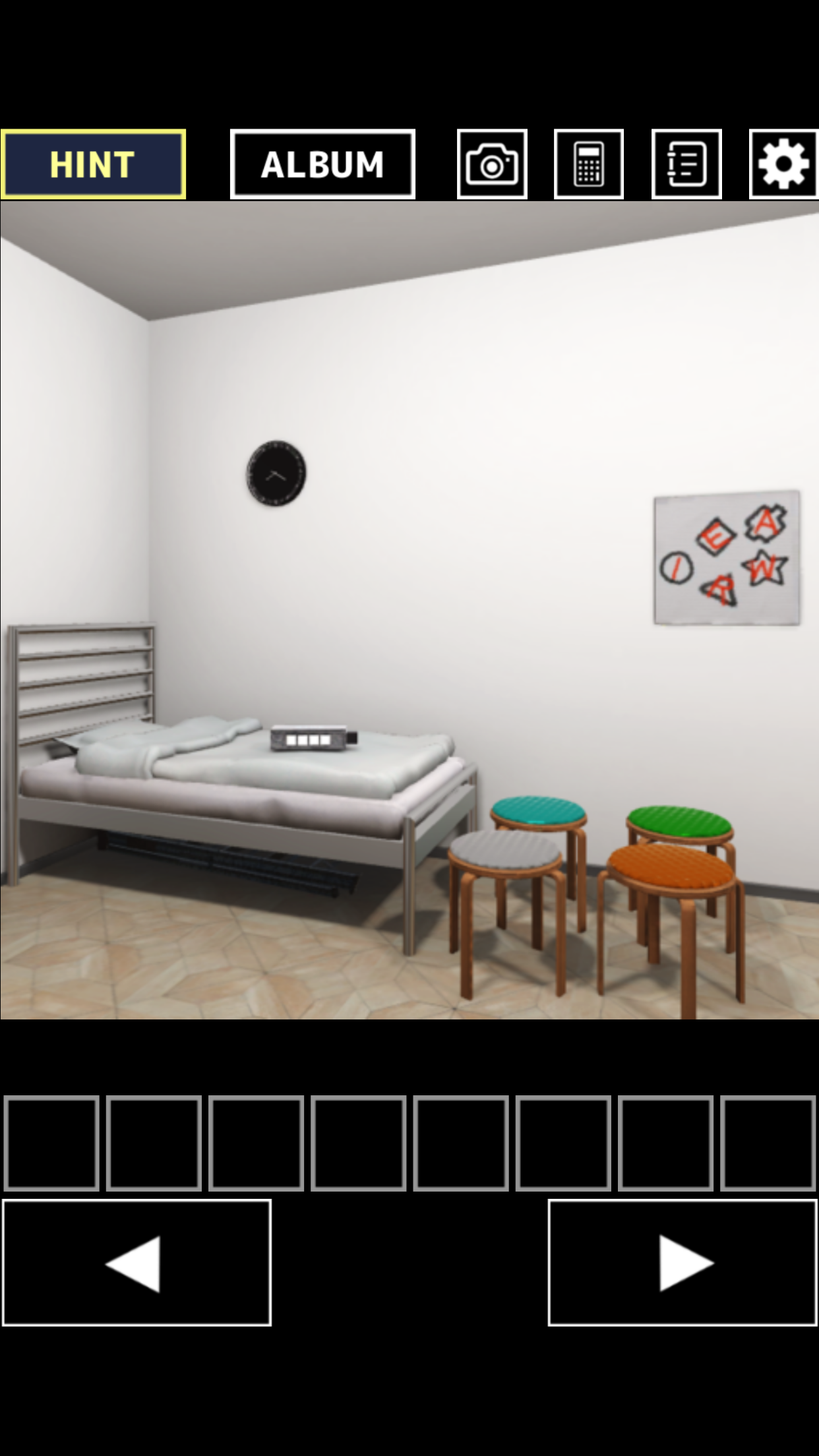 Escape game : small art studio Game Screenshot