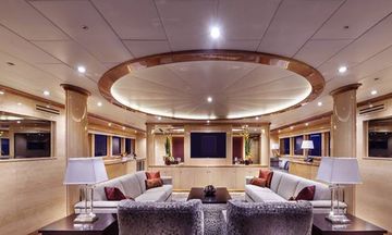 Captura de Tela do Jogo Luxury Yacht Escape