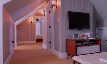 Modern Attic House Escape Game Screenshot