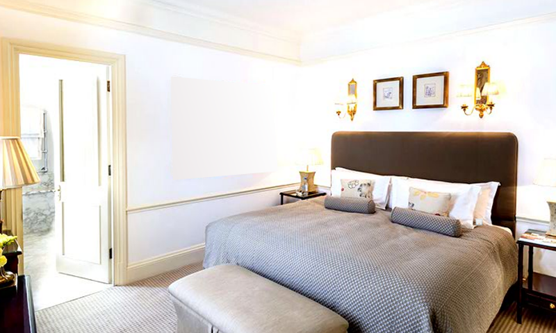 Escape From Stafford London Game Screenshot