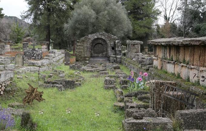 Can You Escape Ruined Monastery 遊戲截圖