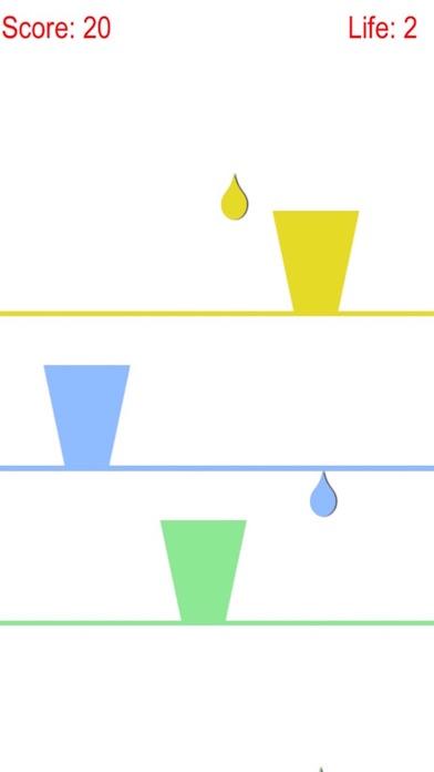 Captura de Tela do Jogo Collect Colorful Raindrop With Glass Cup at Finger Tip Free