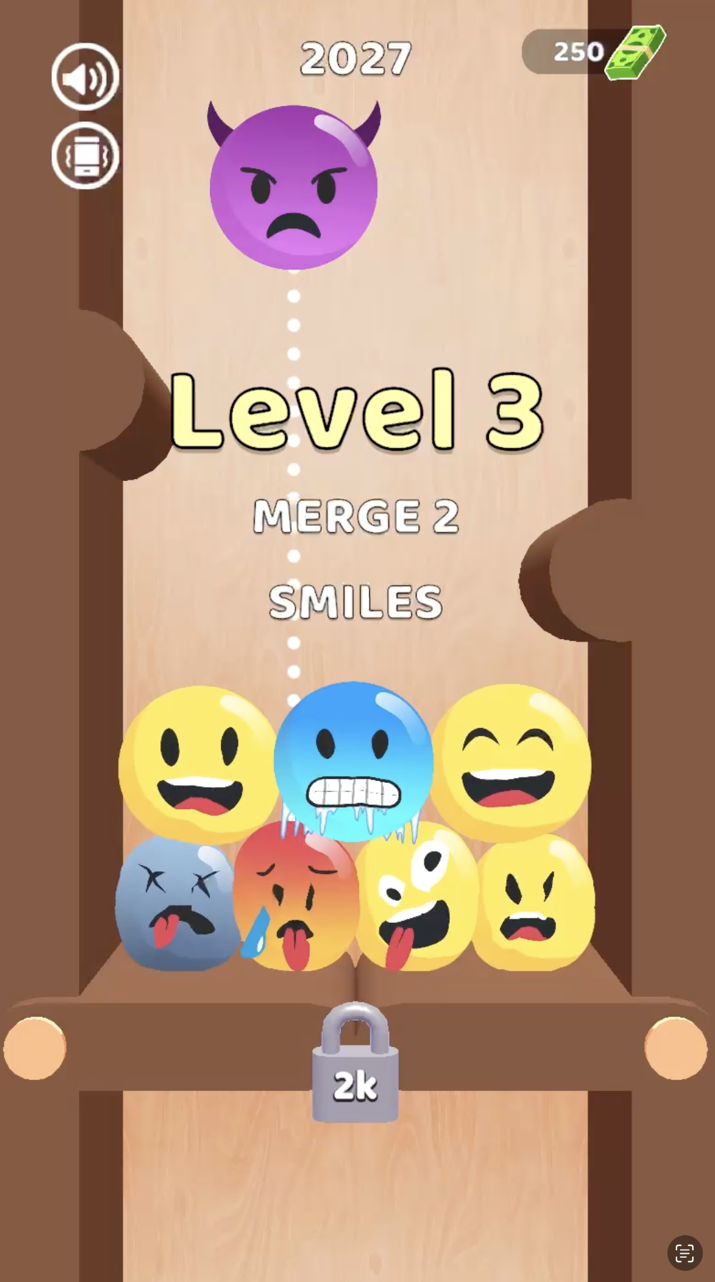 Emoji Blitz: Merge Puzzle Game Game Screenshot