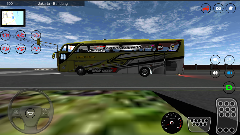 Captura de Tela do Jogo Bus Basuri Pecel Balap Game