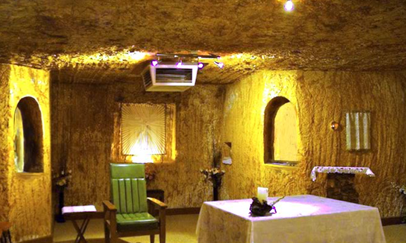 Скриншот игры Escape From Underground Hotel