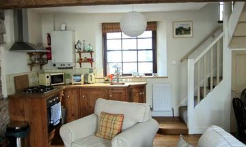 River Garden Cottage Escape 게임 스크린샷