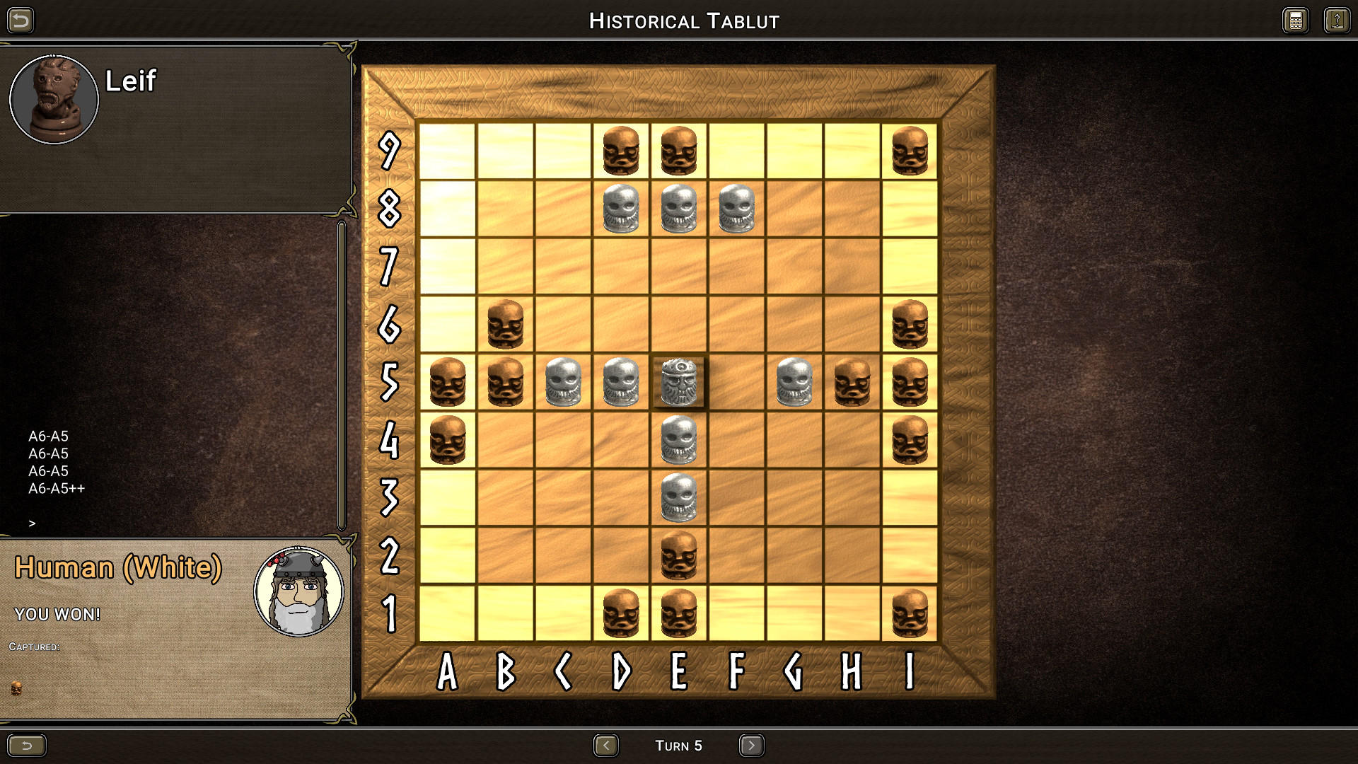 Screenshot of Hnefatafl