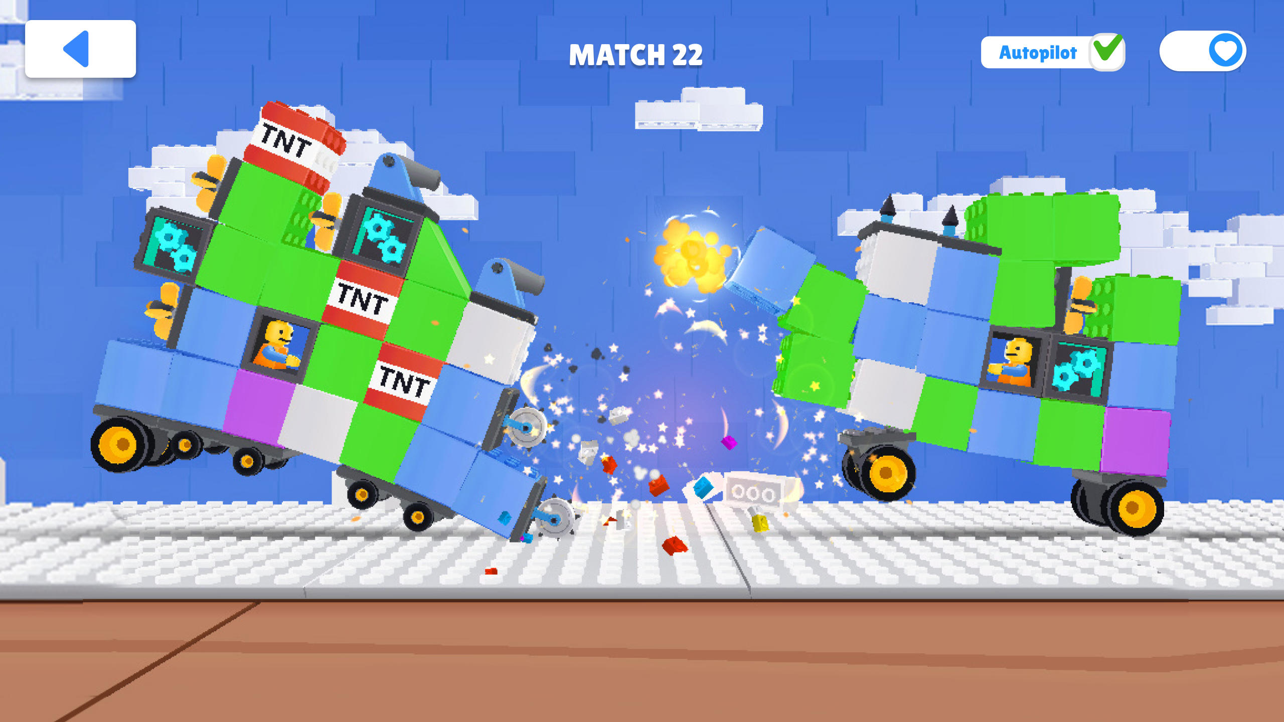 Screenshot 1 of ប្រដាប់ប្រដាក្មេងលេង៖ Crash Arena 2.41