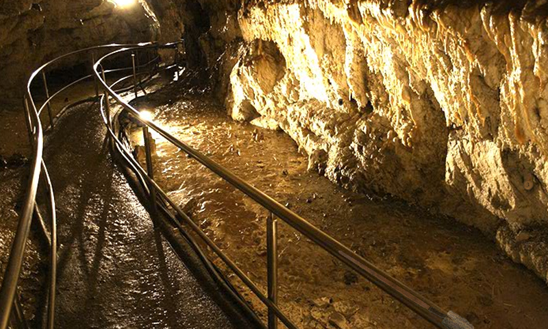 Escape Demanovska Cave Liberty Game Screenshot