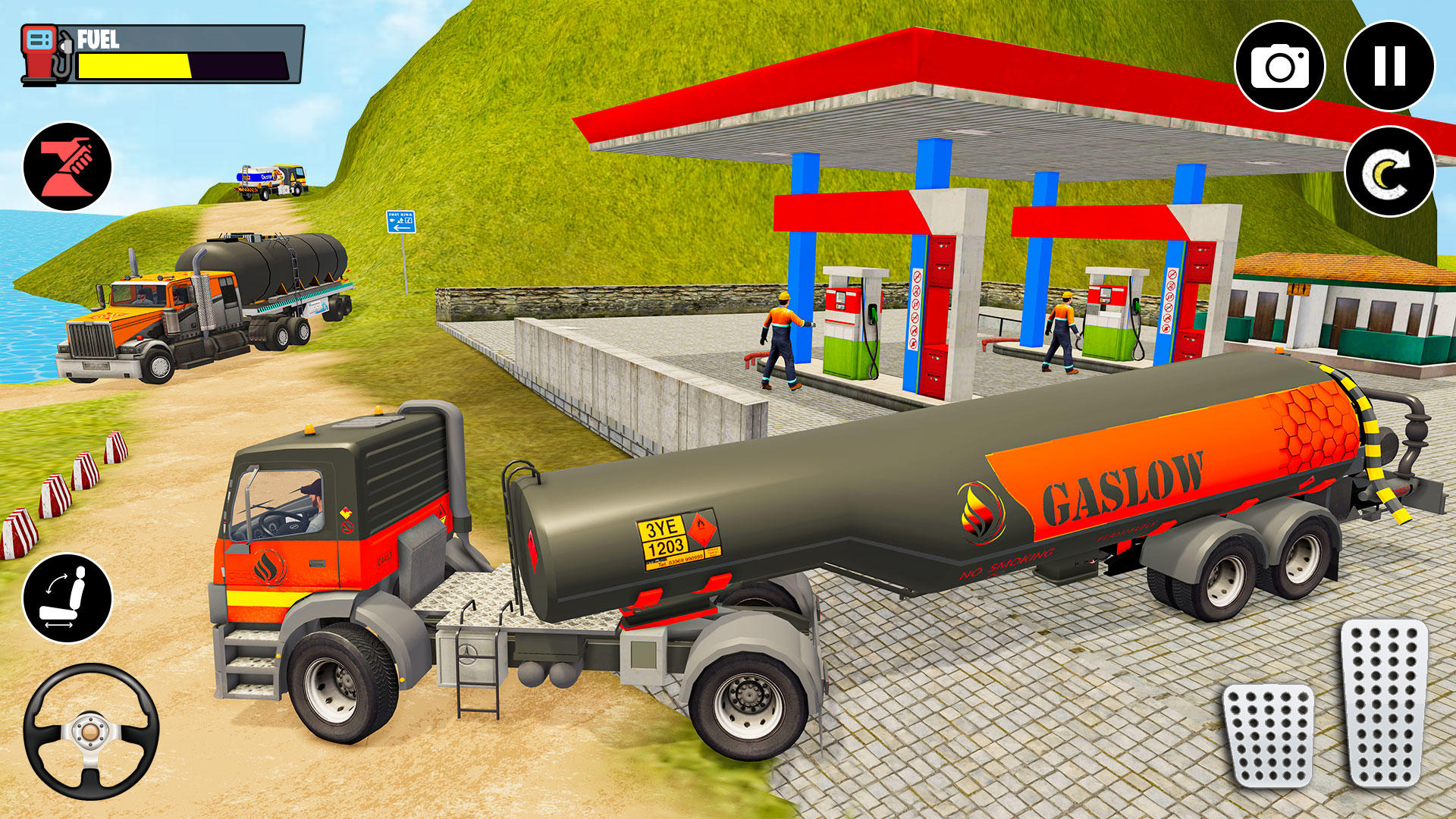 Скриншот игры Oil Tanker: Truck Driving Game
