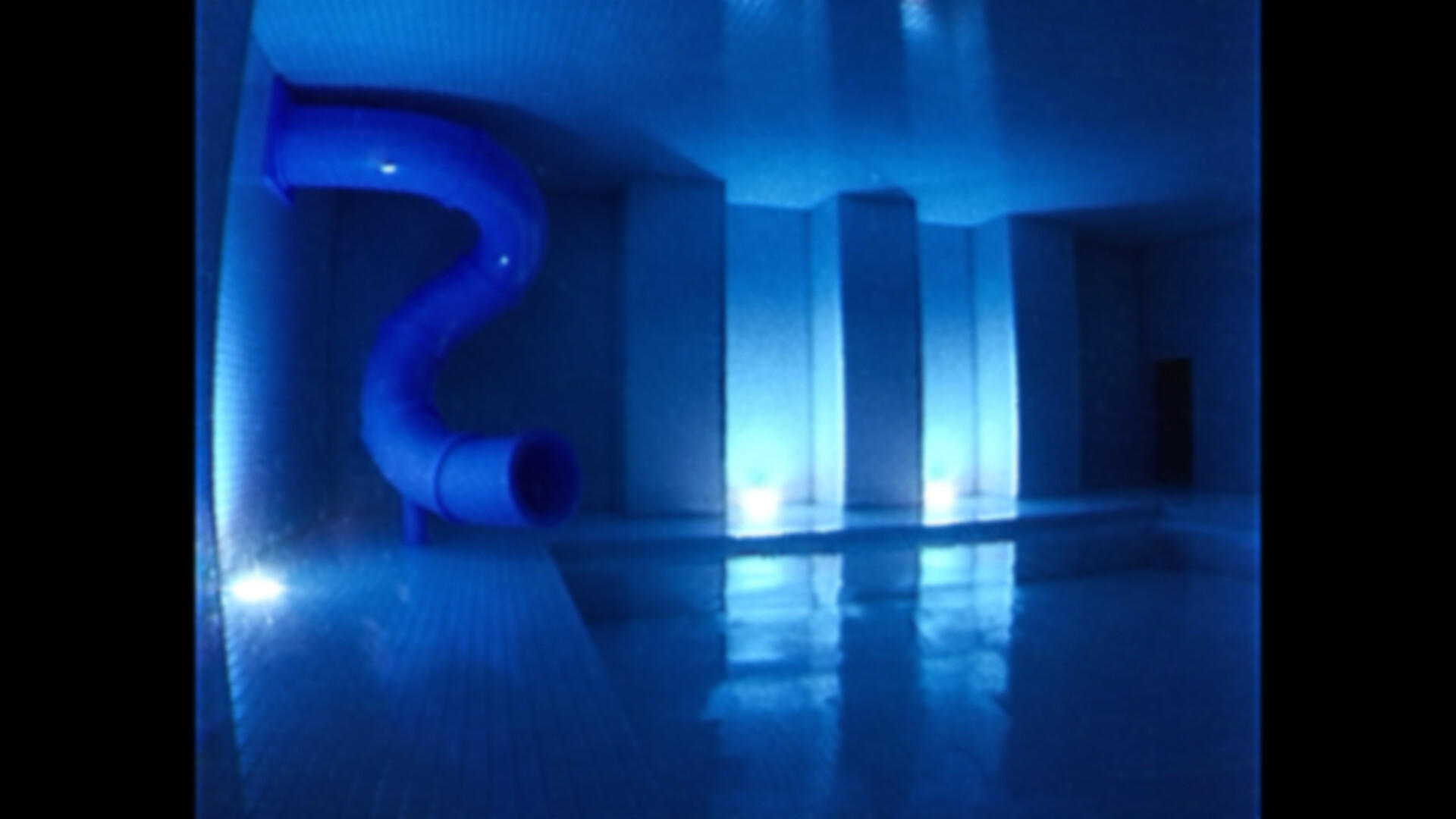 Paradise Nowhere Game Screenshot