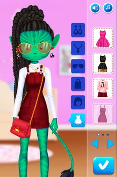 Love Among the Stars Game Screenshot