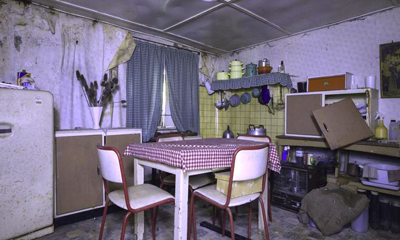 Abandoned Privy Villa Escape ภาพหน้าจอเกม