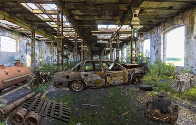 Abandoned Factory Escape 11 게임 스크린 샷