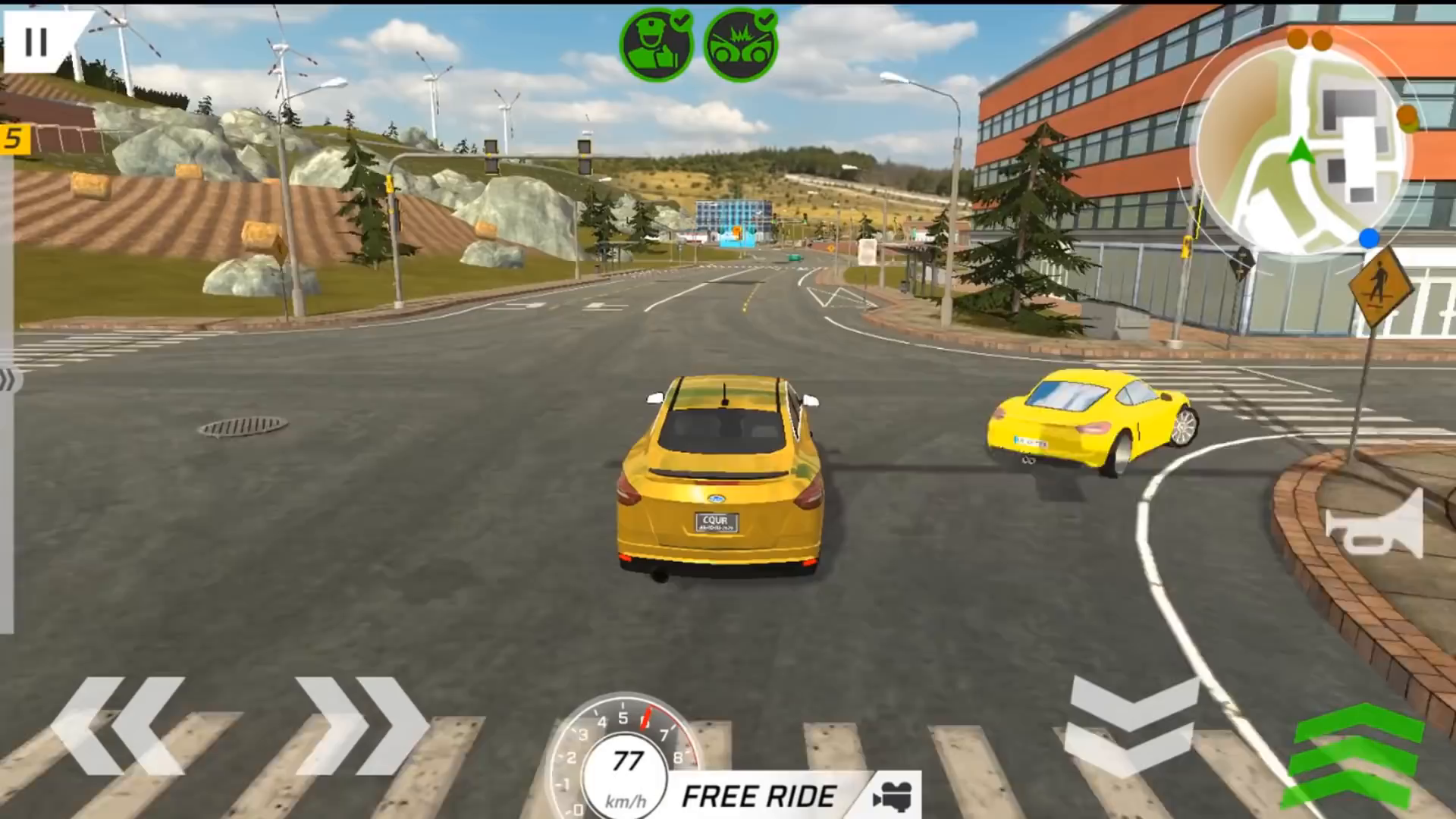 Captura de Tela do Vídeo de Car Drivers Online: Fun City